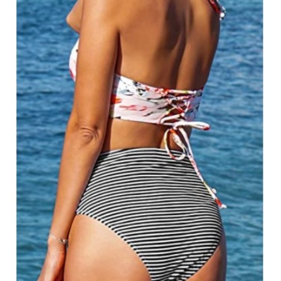 CUPSHE Women’s Bikini Swimsuit Floral Print Halter Lace Up Two Piece size S NWT - Picture 2 of 13